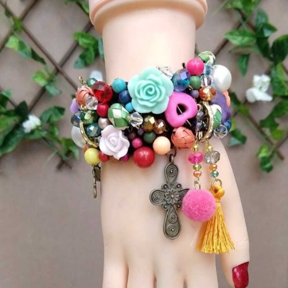 SOLD! Bracelet - Picture 4 of 4